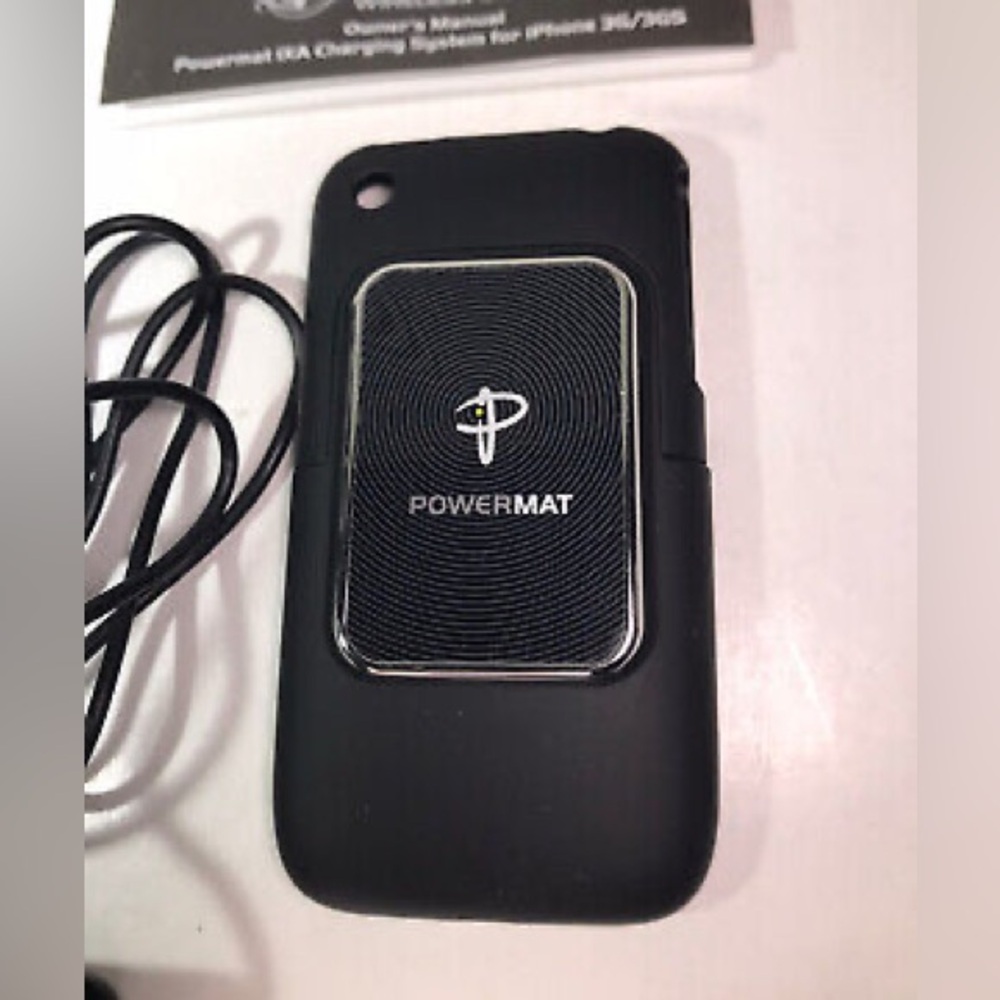 Powermat iPhone 3G / 4S charging case
